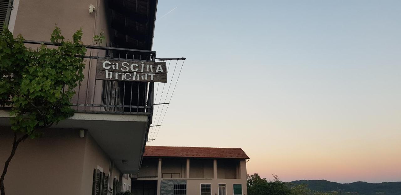 Cascina Brichat Alta Langa Serravalle delle Langhe Esterno foto